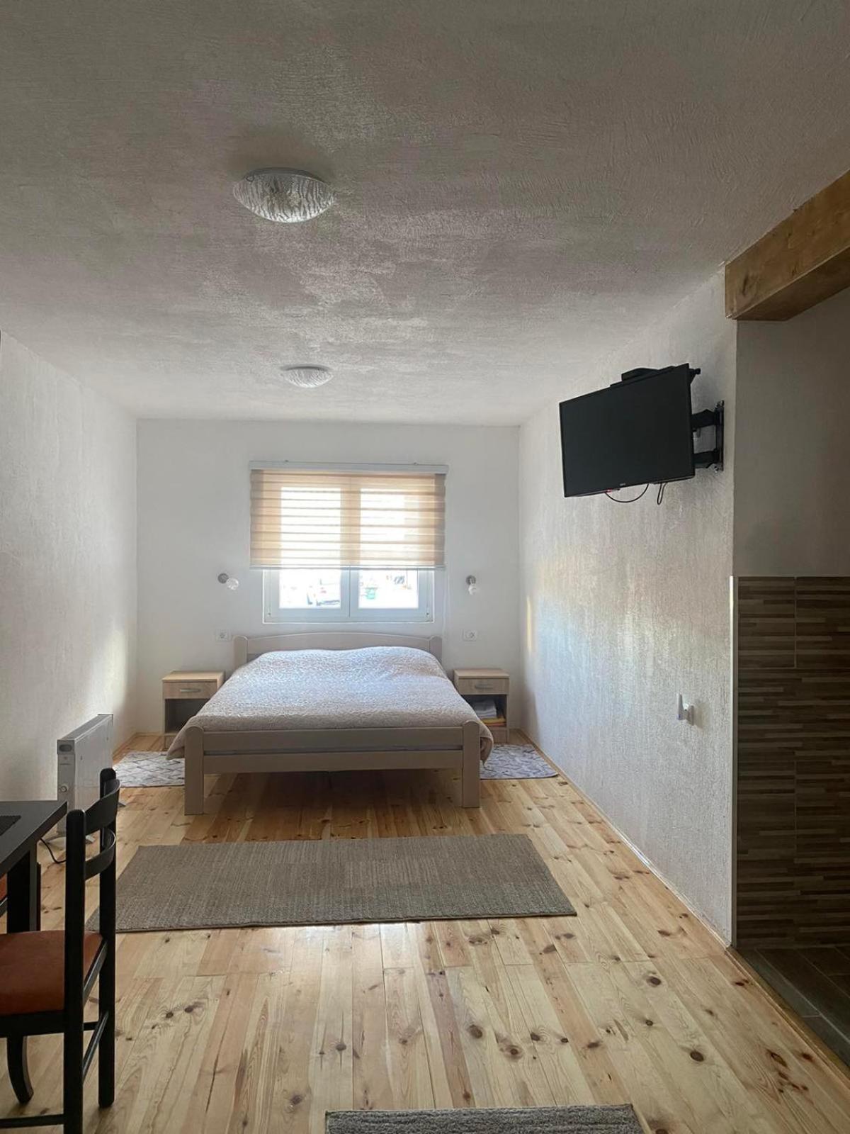Studio Apartmani V&V Zabljak  Bagian luar foto